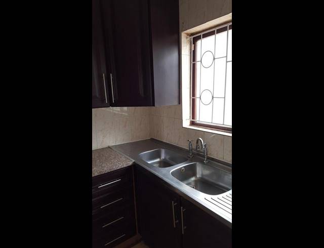 2 BEDROOM PROPERTY TO RENT IN SHALLCROSS